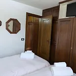 Piccolo Rododendro Q427 Apartment